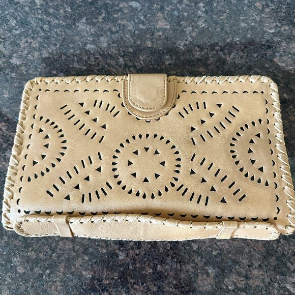 NWOT Cleobella Mexicana Wallet - Picture 1 of 4